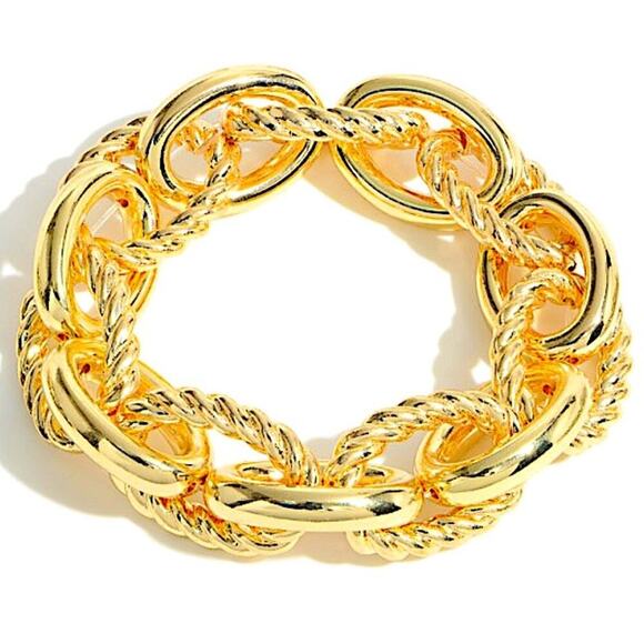 Chain Link Gold Luxury Bracelet - Picture 4 of 7